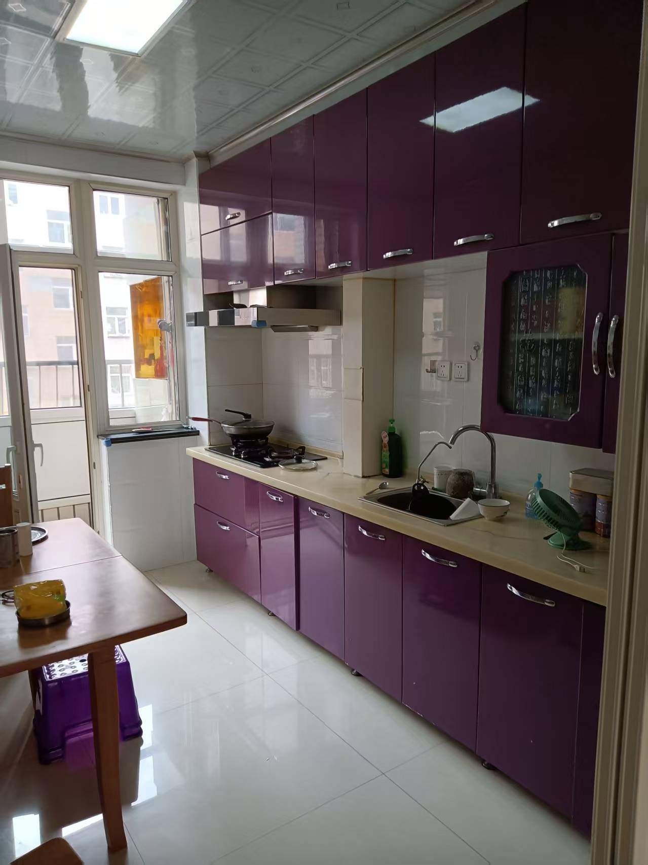 欧洲新城三楼75平