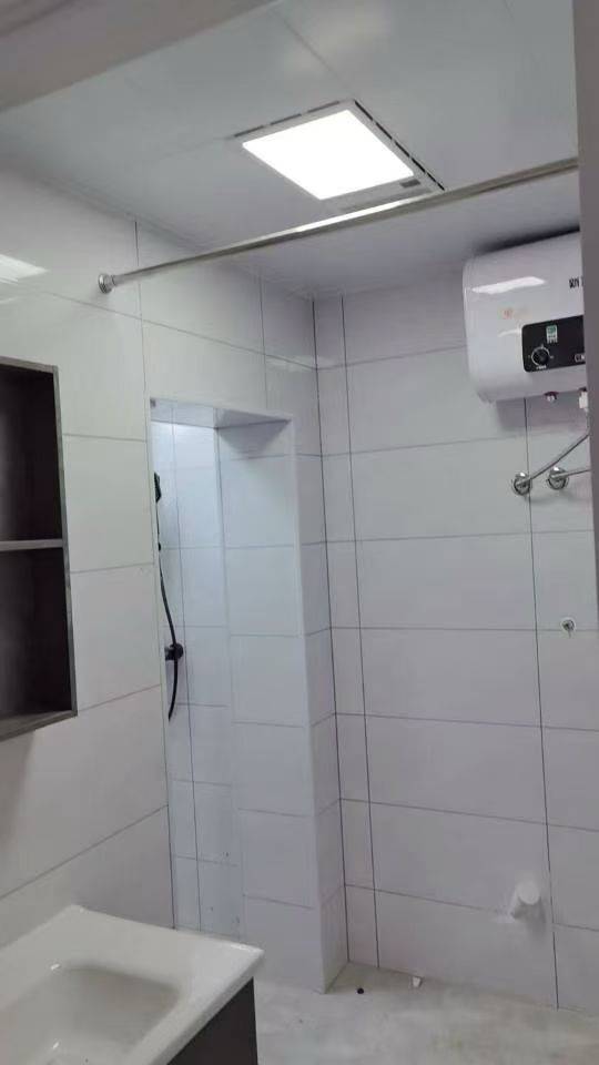 出售:桃选家属3楼