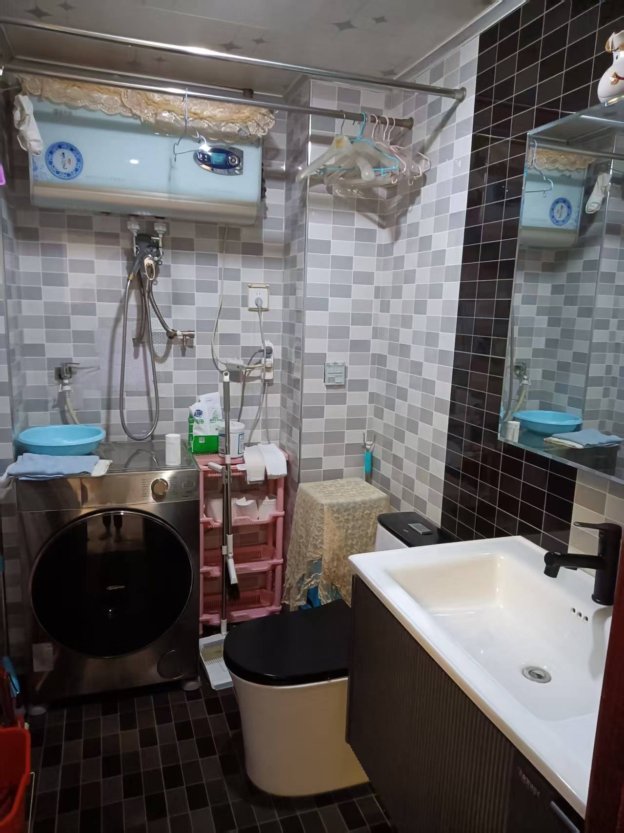 欧洲新城三楼75平