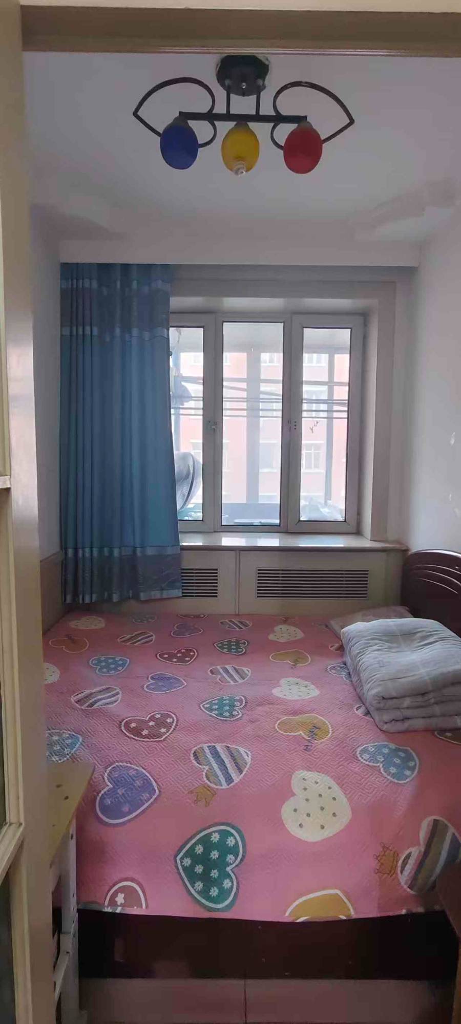 德政三楼73平13.