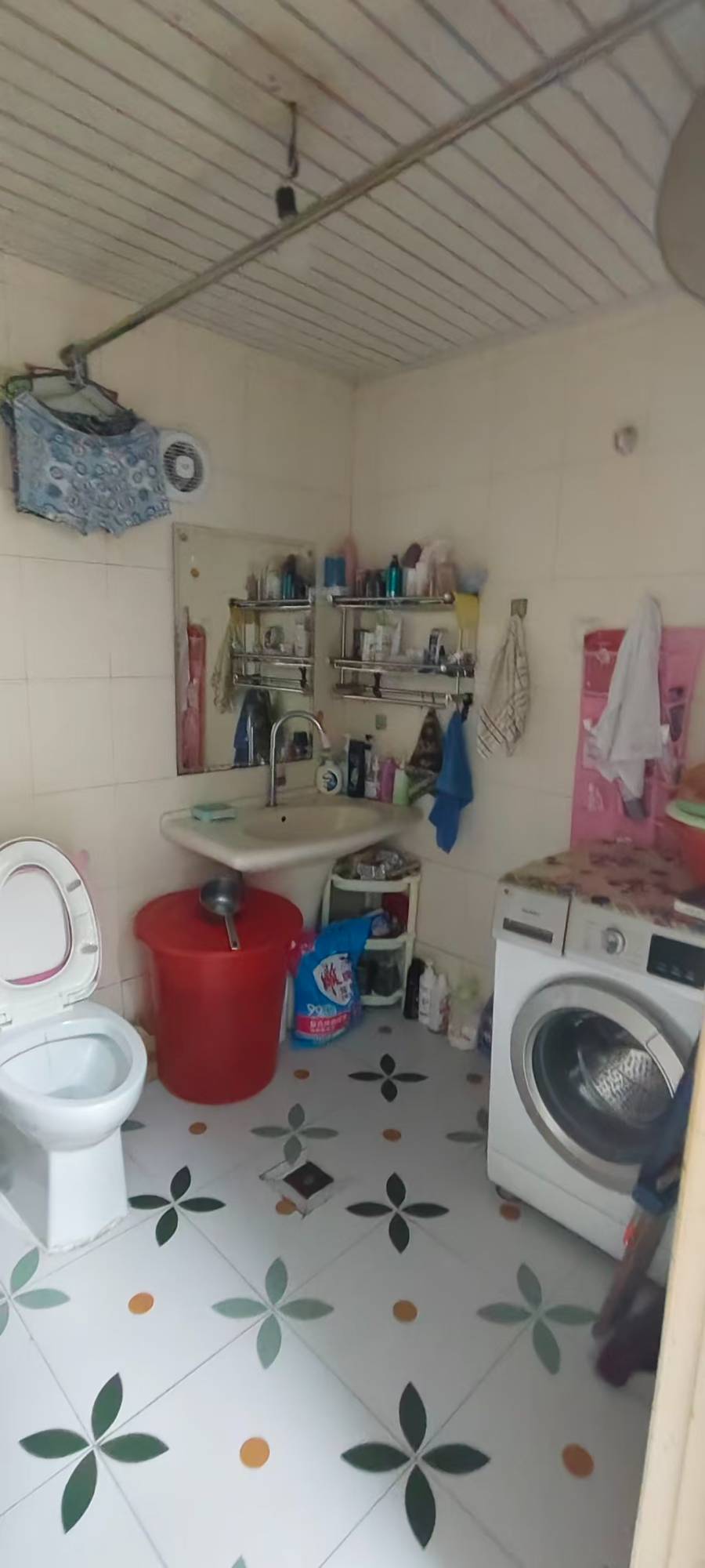 德政三楼73平13.