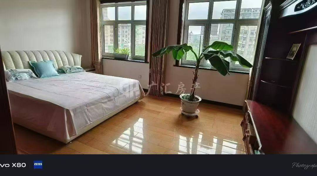 出售:东方名苑4楼