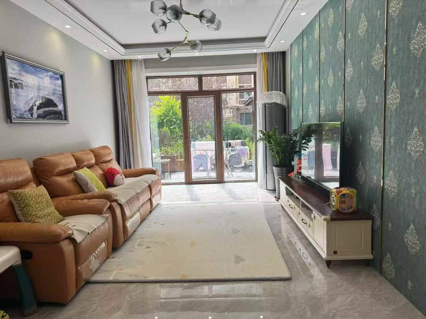 出售城中名府